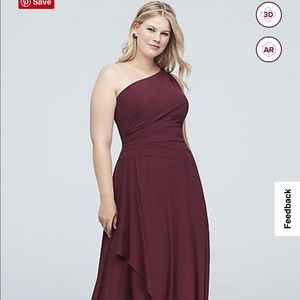 Selling bridesmaid dress. Only worn once. In mint condition